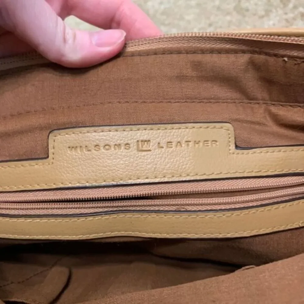 Wilsons‎ Leather Women's Pebbled Leather Satchel Purse Bag Light Brown Medium